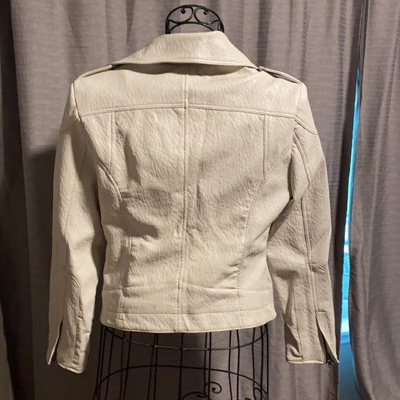 Like new cripple creek pu leather jacket - Picture 3 of 5